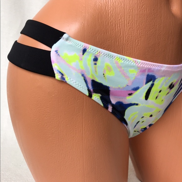 VS 34a,32c/S BANDED PUSH UP BIKINI SET PALM ITSY